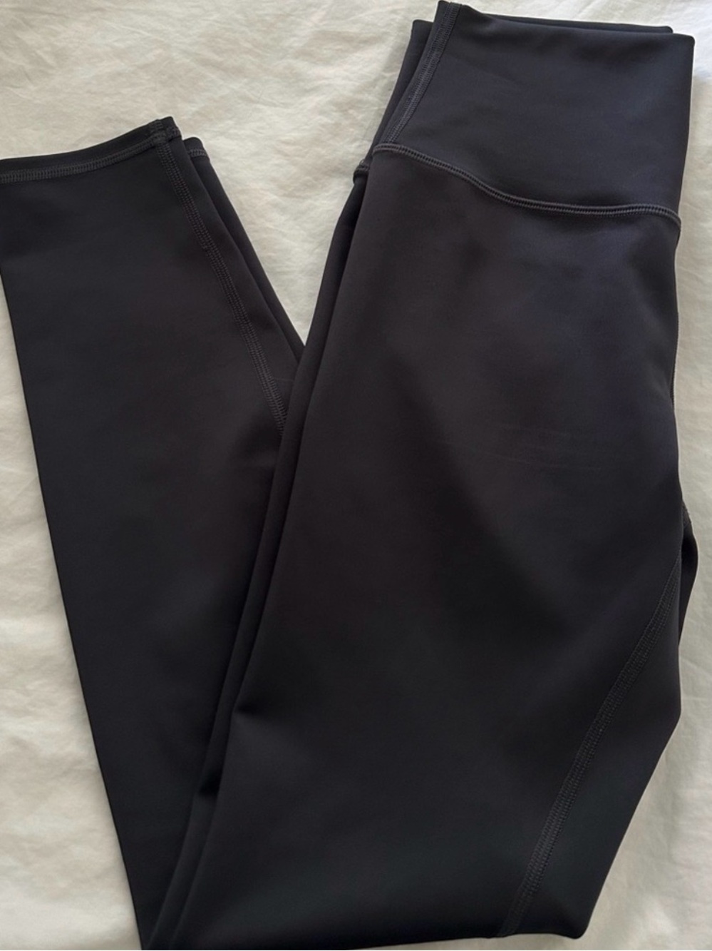 Alo Yoga Charcoal Slate color leggings LIKE NEW - Picture 2 of 2